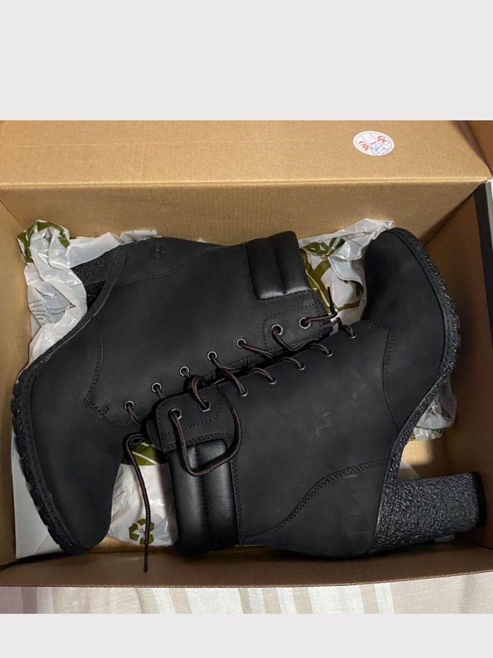 women’s Black Timberland Lace-Up Ankle Boots
